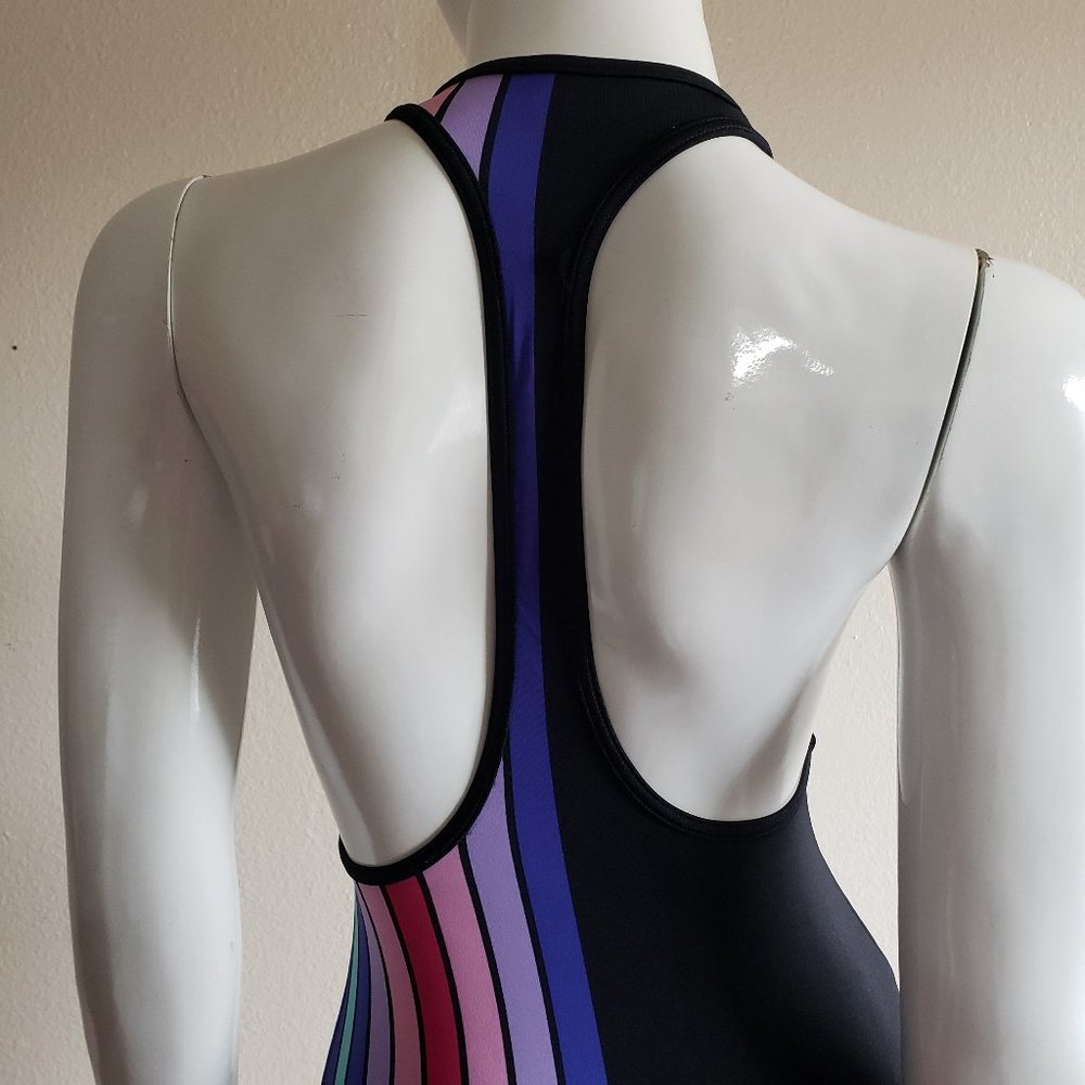 AA Nylon Tricot zip up One piece size XS - Picture 5 of 10